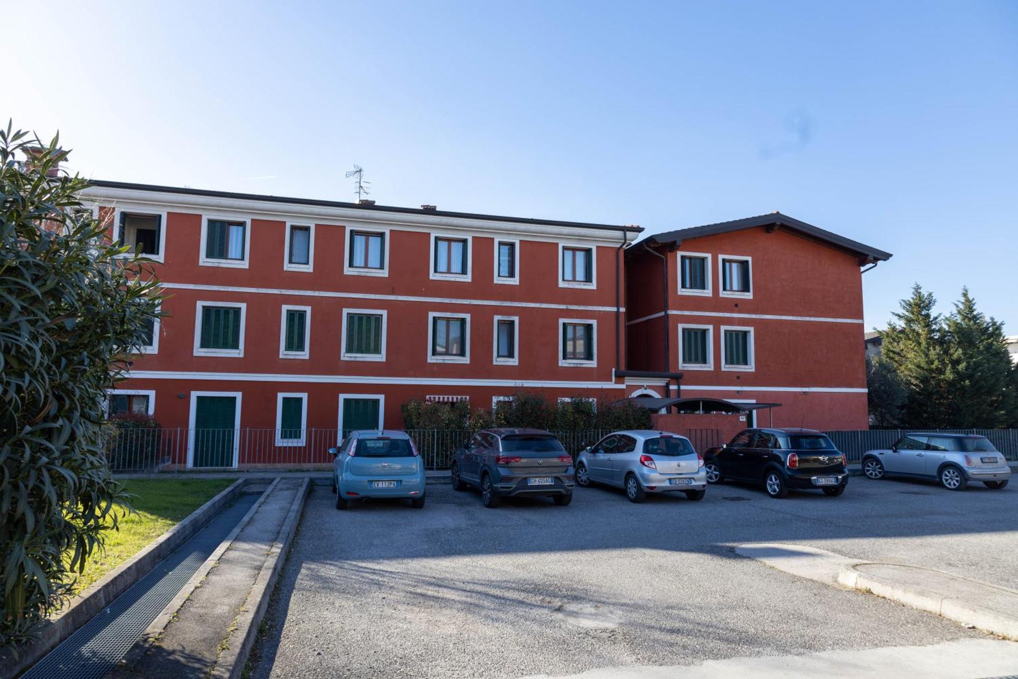 Maison 140 Lonato Exteriör bild